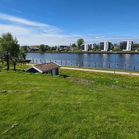 Prestelandet Feriehus